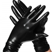Gloves, mittens, gauntlets (18)