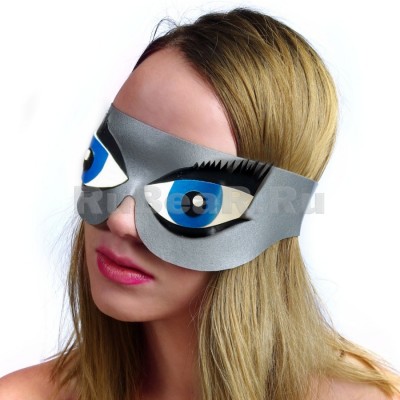 QL9102 Blinders on a belt with anime eyes