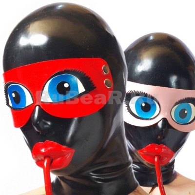 ML0477 Latex Mask with blinders